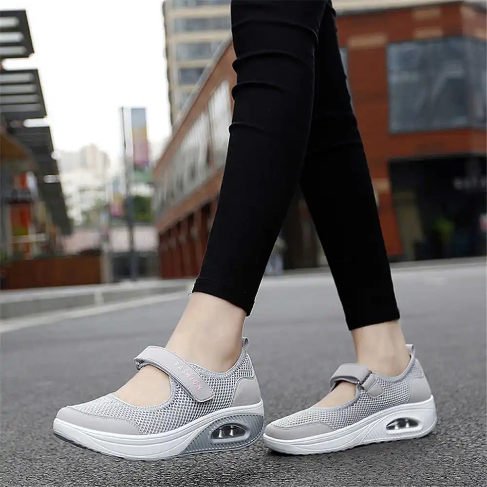 Women Formal Wear Types - 36-41 Demi-Seasonรองเท้าผ้าใบสีเดินสเก็ตตะกร้ารองเท้าสําหรับชายกีฬาHigh-Techรองเท้าผ้าใบ 2025new Bityการฝึกอบรม