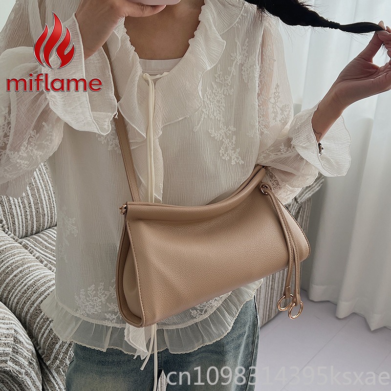 กระเป๋าสะพายหนังวินเทจทรงโครงส - Structured Handbag Work บทวิจารณ์และราคา