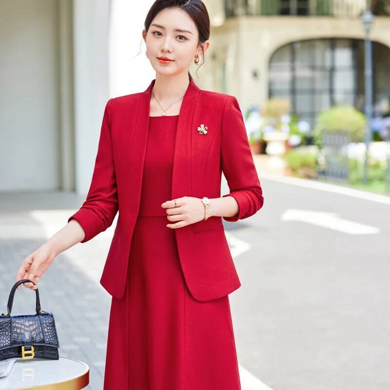 ชุดสูททำงานผู้หญิงแบบเป็นทางกา - Women Formal Wear Interview บทวิจารณ์และราคา